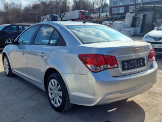 Chevrolet Cruze foto 5