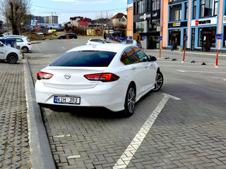 Opel Insignia foto 4