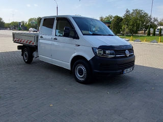 Volkswagen Transporter T6 foto 2