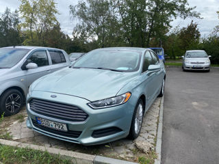 Ford Fusion foto 1