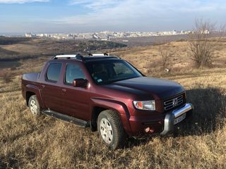 Honda Ridgeline foto 1