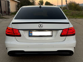 Mercedes E-Class foto 5