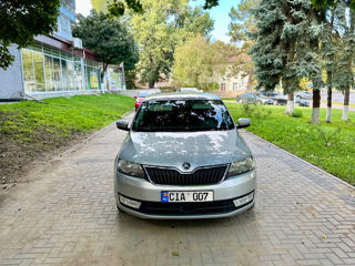 Skoda Rapid foto 2