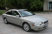 Volvo S80 foto 2