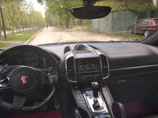 Porsche Cayenne foto 8