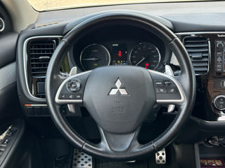 Mitsubishi Outlander foto 11