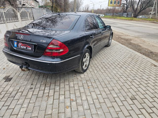 Mercedes E-Class foto 5