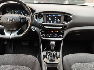 Hyundai IONIQ foto 6