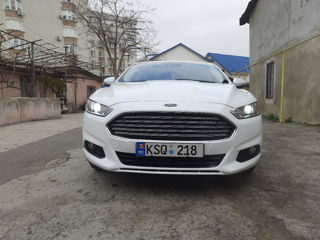 Ford Mondeo foto 4