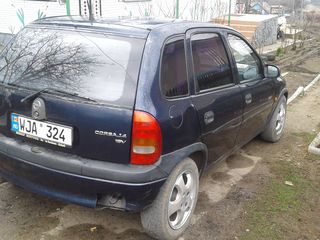 Opel Corsa foto 6