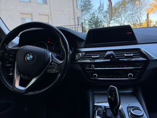 BMW 5 Series foto 7