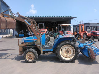 Tractor Japonez Iseki TA230F