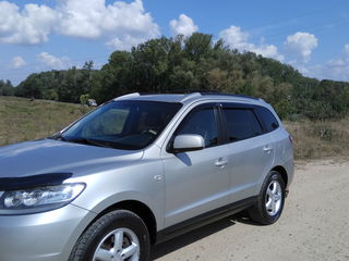 Hyundai Santa FE foto 1