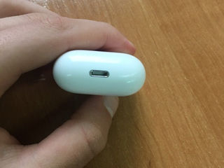 AirPods series 2 foto 4