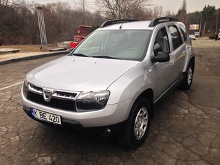 Dacia Duster foto 1