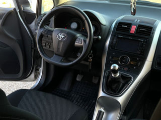 Toyota Auris foto 14