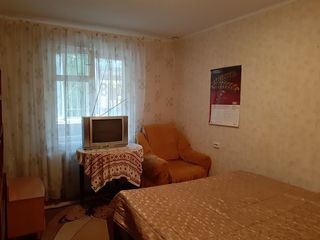 Schimb apartament cu 3-i odăi la nivelul 2 din 10 pe apartament cu o odae preferabil aceiaș regiune. foto 5