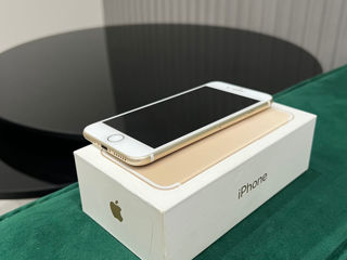 iPhone 7 Gold 128GB foto 1