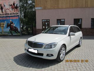 Mercedes C Class foto 2