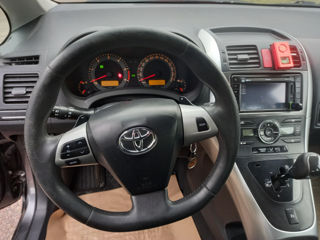 Toyota Auris foto 9