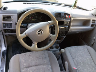 Mazda Demio foto 8