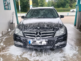 Mercedes C-Class foto 8