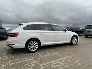 Skoda Superb foto 5