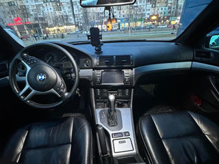 BMW 5 Series foto 9