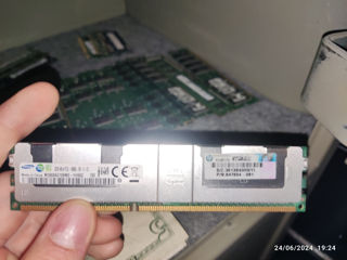 Vând ram stick 32gb Samsung