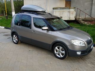 Skoda Roomster foto 2