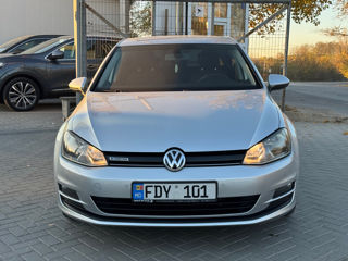 Volkswagen Golf foto 2