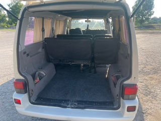 Volkswagen Caravelle foto 7