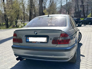 BMW 3 Series foto 4