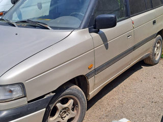 Mazda MPV foto 4