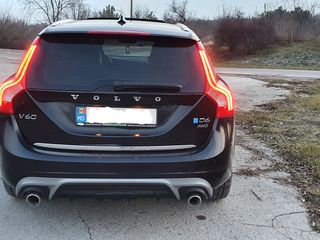 Volvo V60 foto 4