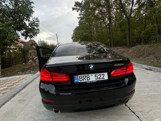 BMW 5 Series foto 4