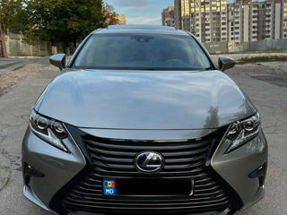 Lexus ES Series