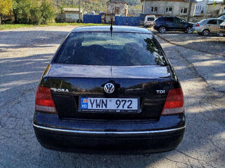 Volkswagen Bora foto 5