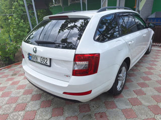 Skoda Octavia foto 6