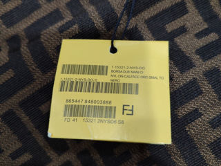 Продам Сумку Fendi foto 3