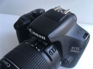 Canon 1300D foto 2