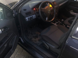 Opel Antara foto 6