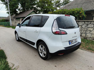 Renault Scenic foto 4