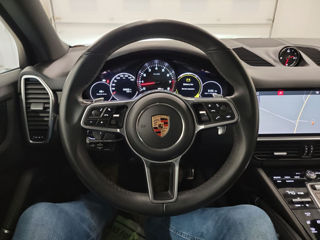 Porsche Cayenne foto 9