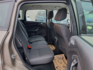 Ford C-Max foto 14