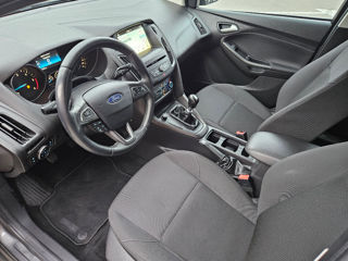 Ford Focus foto 9