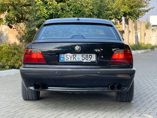 BMW 7 Series foto 5