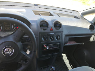 Volkswagen Cadi фото 3