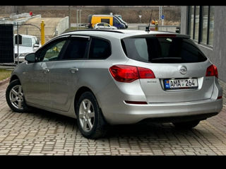 Opel Astra foto 7