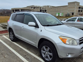 Toyota Rav 4 foto 3